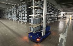 <b>成为引领新质出产力成长的</b>