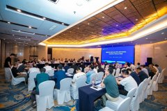 参会者曲不雅呈现实空范畴的手艺成长程度取财